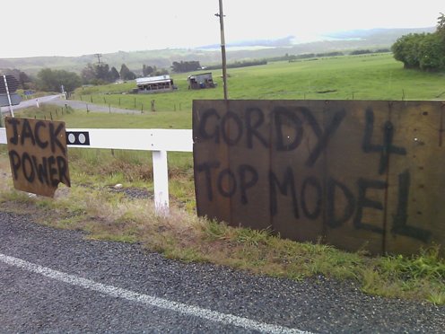 ..|_ Clifden Roadside Banners